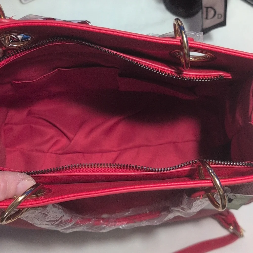Badgley Mischka STUDIO Red Pebbled Vegan Leather Logo Eyelet Tote/Crossbody NEW!